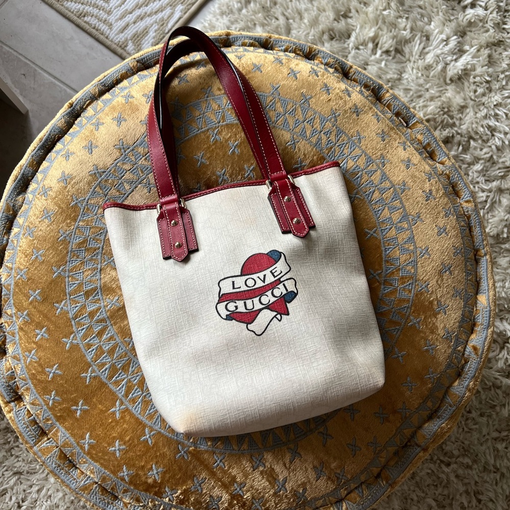 Cute GUCCI bag